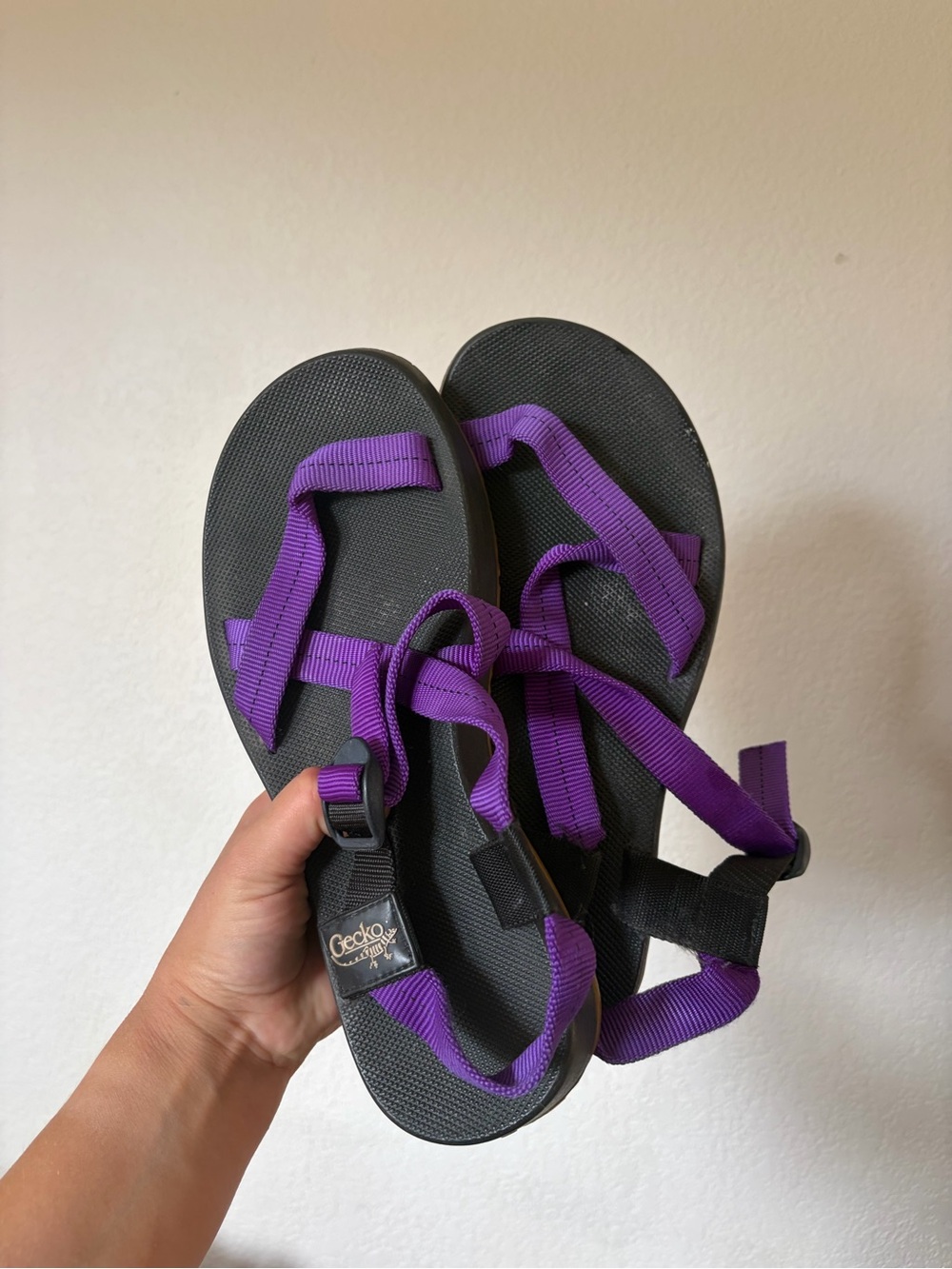 Vintage Chaco “Gecko” brand sandals  soles and Vibram soles Webbing Straps size9